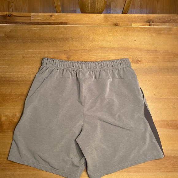 Nike Mens Dri-Fit Gray Shorts size XL - Picture 6 of 9